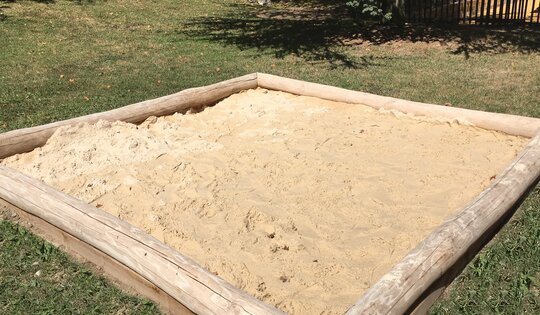 SW.012.20.r-Sandkasten-nature-2x2.JPG